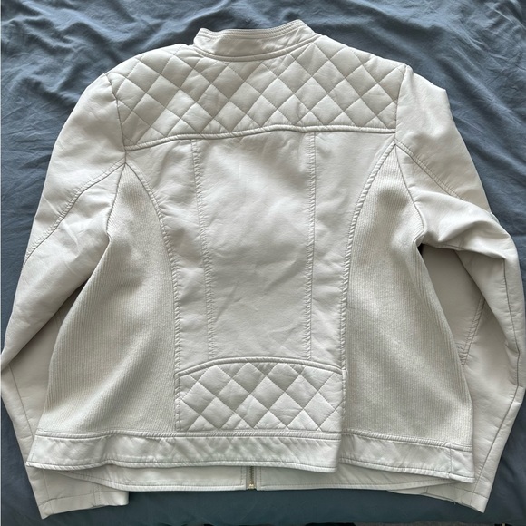 NWT Avenue Leather Jacket - Picture 2 of 4